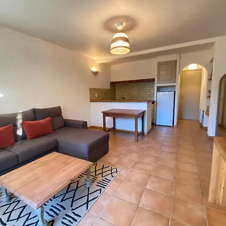 Casa Jo-anna شقة